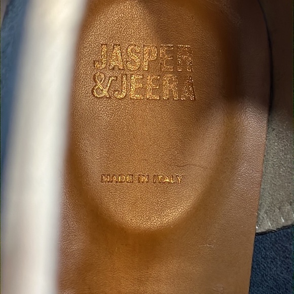 ANTHROPOLOGY JASPER AND JEERA BLUE SUEDE DESERT BOOT SZ 38 DENIM LOOK CREPE SOLE - Picture 6 of 8